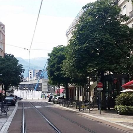 Joli 2 Pieces En Centre Ville , Gare A 50 Metres Grenoble Exterior photo